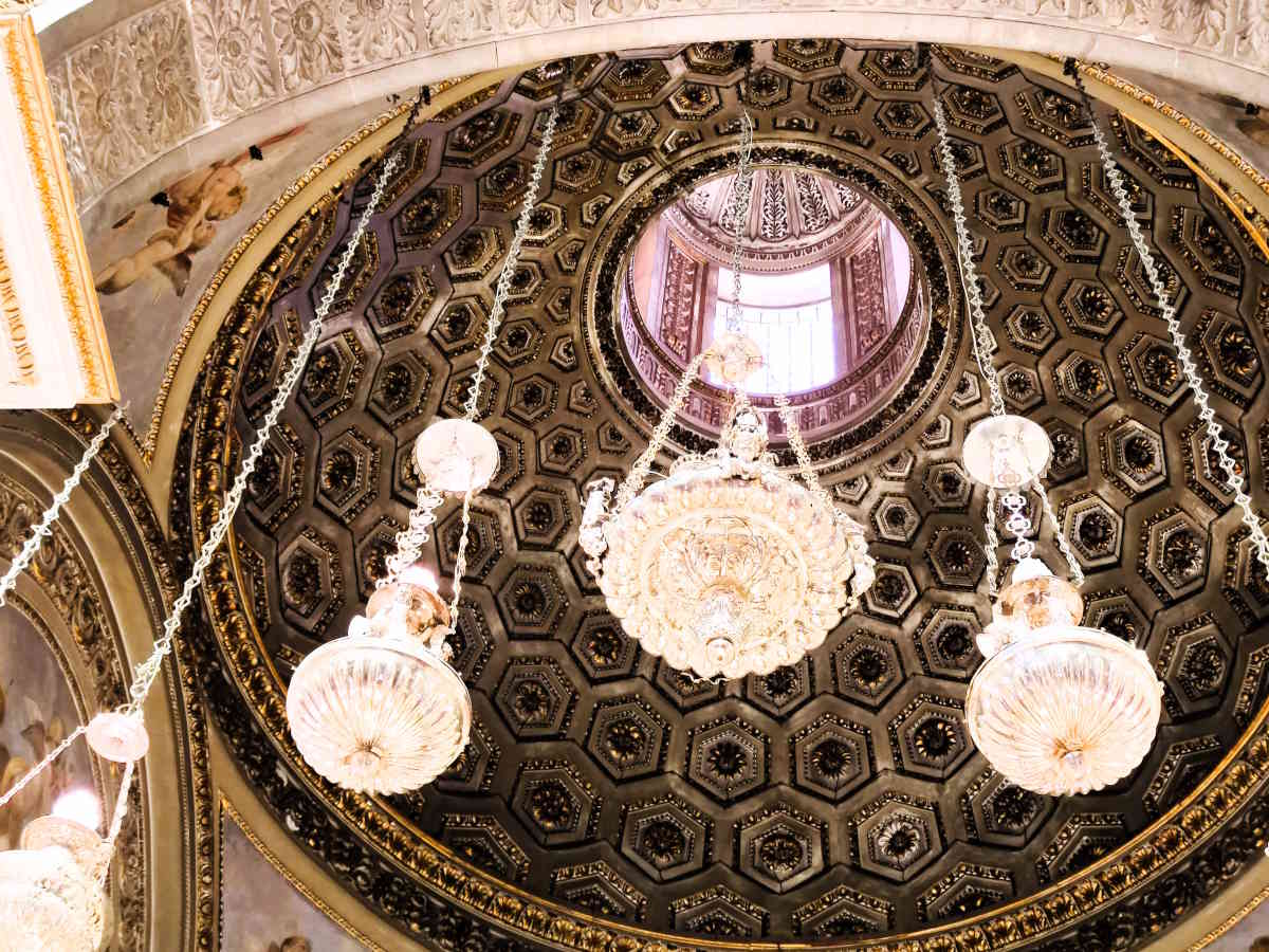 Particolari della Cappella di Santa Rosalia nella Cattedrale di Palermo